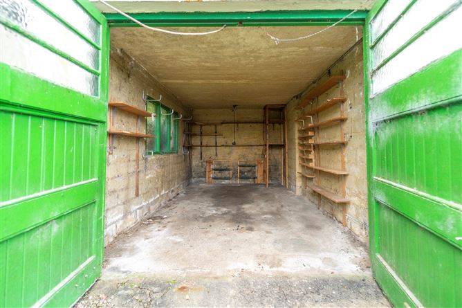 71 Clonkeen Road, Deansgrange, County Dublin