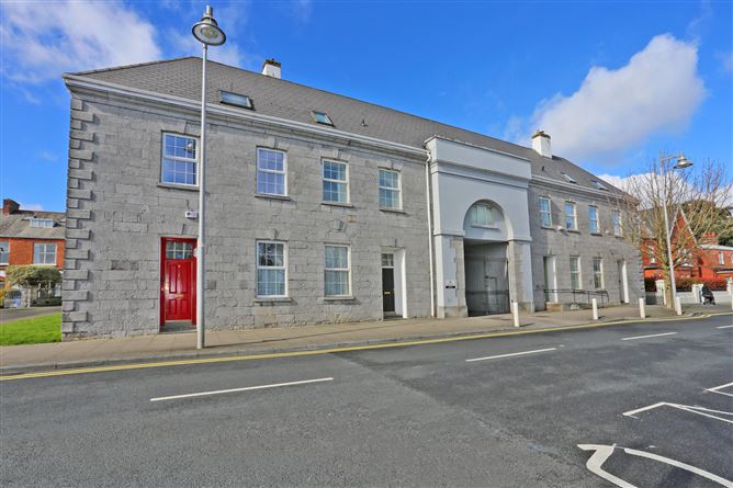 17 Castle Court, Clancy Strand, Limerick