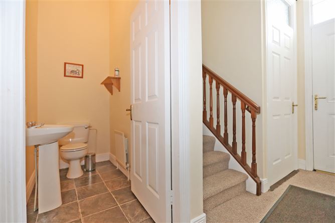 17 Castle Court, Clancy Strand, Limerick