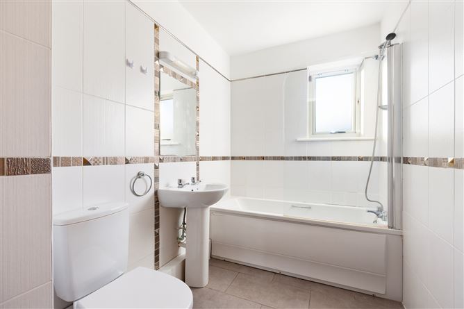 29 Cluain Shee, Aiken's Village, Sandyford, Dublin 18