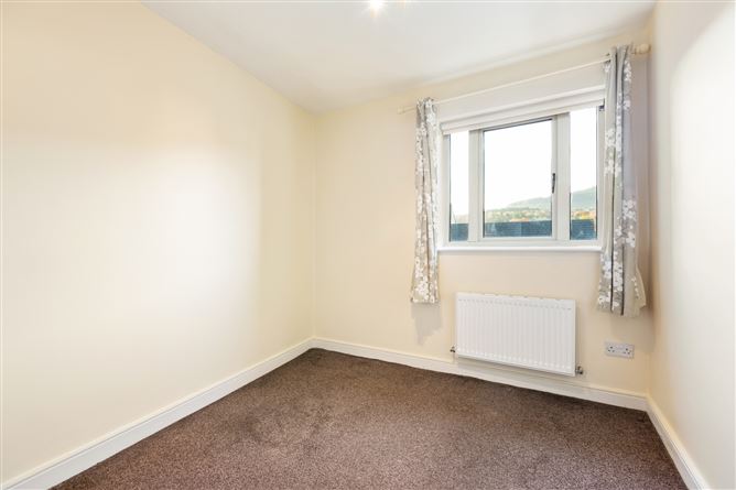 29 Cluain Shee, Aiken's Village, Sandyford, Dublin 18