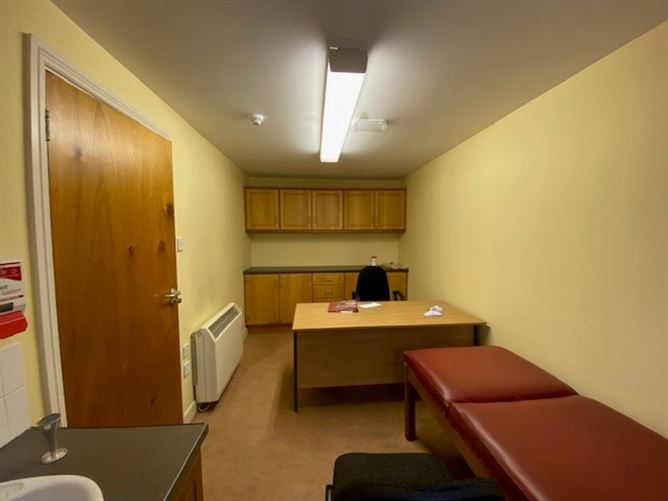 Union Hall Medical Centre, Listarkin, Union Hall, Co. Cork