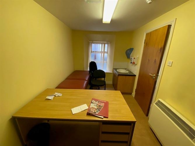 Union Hall Medical Centre, Listarkin, Union Hall, Co. Cork