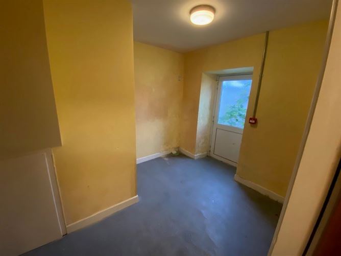 Union Hall Medical Centre, Listarkin, Union Hall, Co. Cork