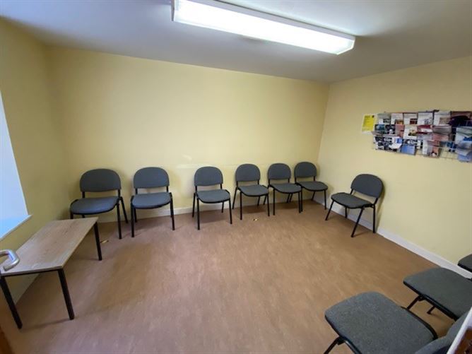 Union Hall Medical Centre, Listarkin, Union Hall, Co. Cork
