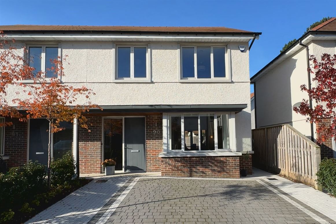 90 Brighton Wood, Brighton Road, Foxrock, Dublin 18