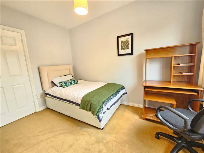 24 St Senans Road, Ennis, Co. Clare