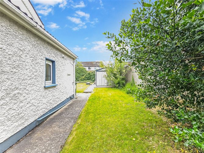 24 St Senans Road, Ennis, Co. Clare