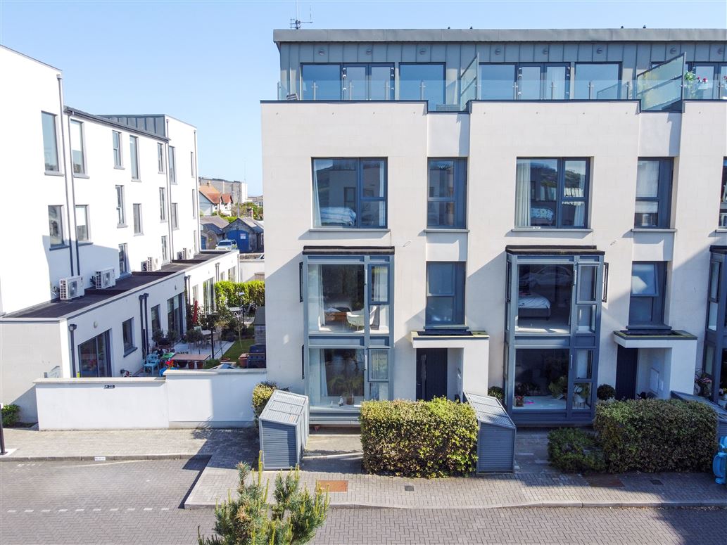 14 La Touche Cove, Greystones, Wicklow