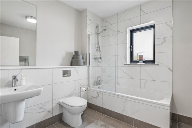 Photo 16 of 28 — 5 The Mews, Station Manor , Portmarnock, County Dublin