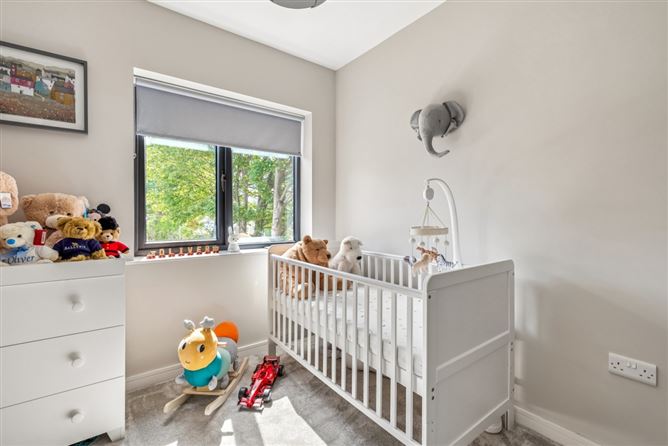 Photo 17 of 28 — 5 The Mews, Station Manor , Portmarnock, County Dublin