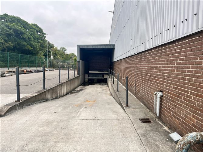 Unit 15-16, Bracetown Business Park, Clonee, Dublin 15, Ireland