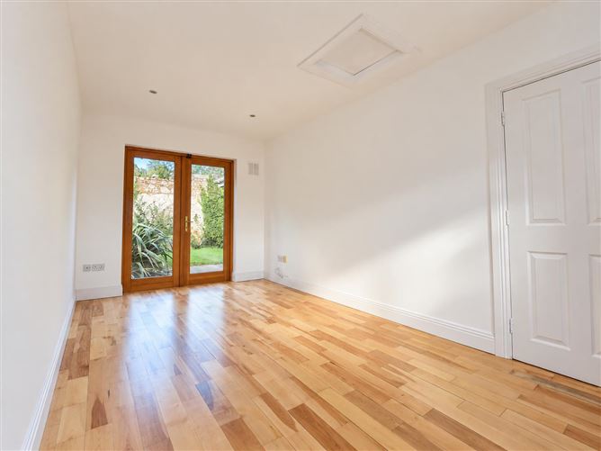 11 Frankfort Court, Dundrum, Dublin 14