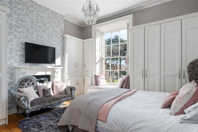 8 Kenilworth Square, Rathgar, Dublin 6