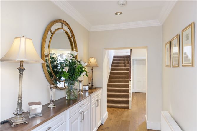 8 Kenilworth Square, Rathgar, Dublin 6