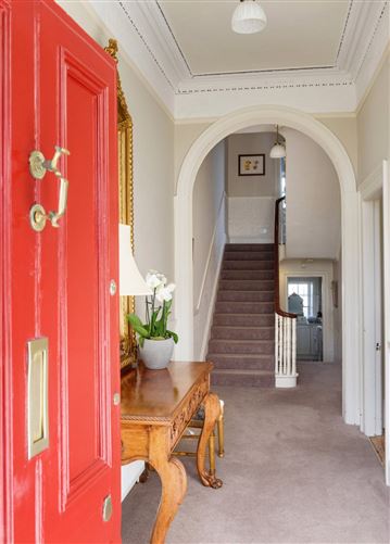 8 Kenilworth Square, Rathgar, Dublin 6