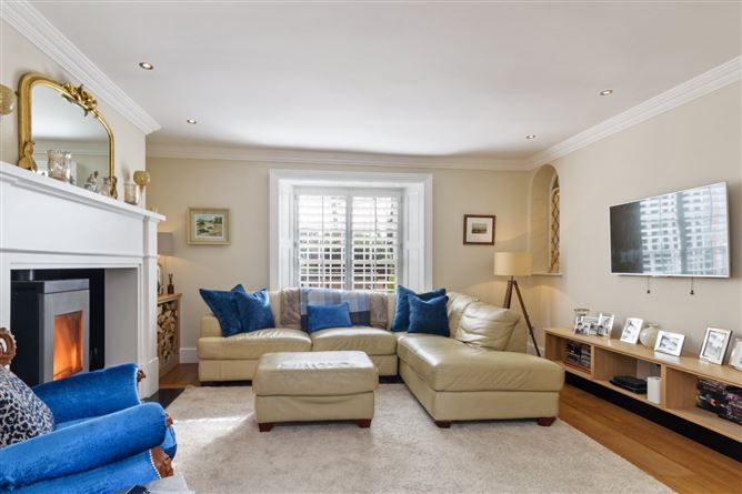 8 Kenilworth Square, Rathgar, Dublin 6