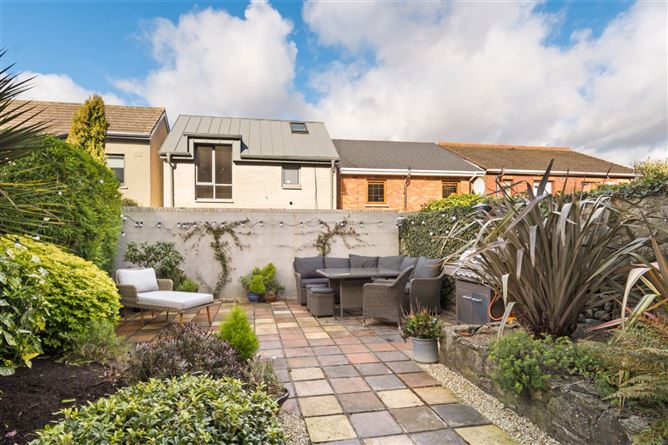 8 Kenilworth Square, Rathgar, Dublin 6
