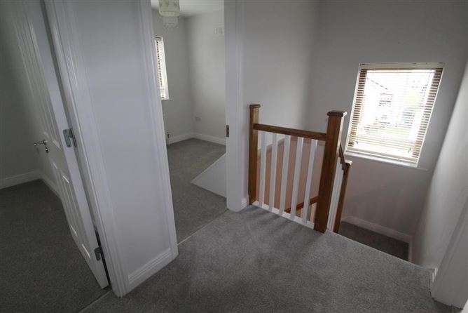 7 Lana Eithne, Carrick-On-Shannon, Leitrim