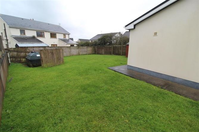7 Lana Eithne, Carrick-On-Shannon, Leitrim