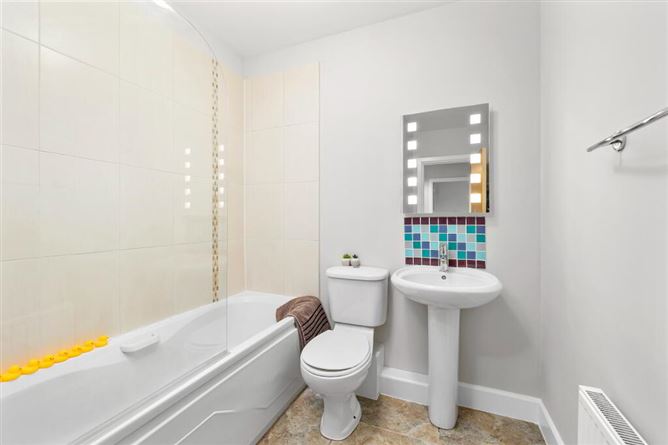 15 Fforster Square, Lucan, Dublin
