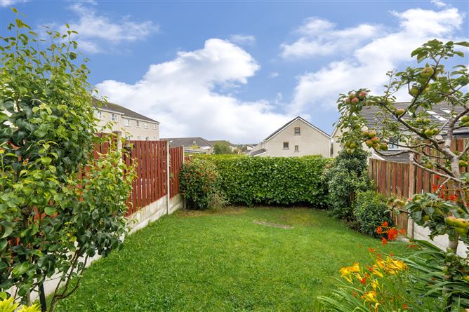 67 Deerpark Place, Kiltipper, Dublin 24