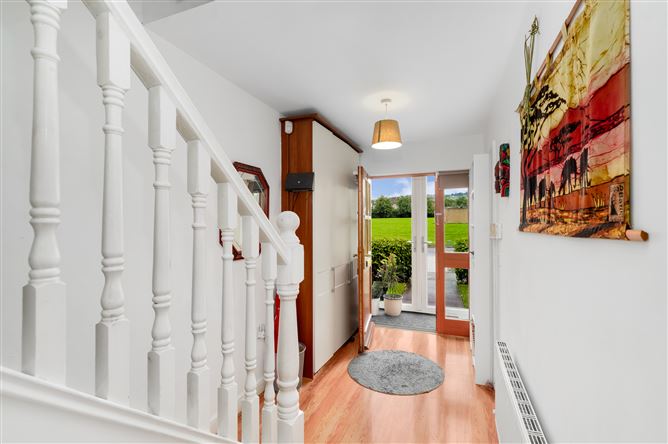 67 Deerpark Place, Kiltipper, Dublin 24