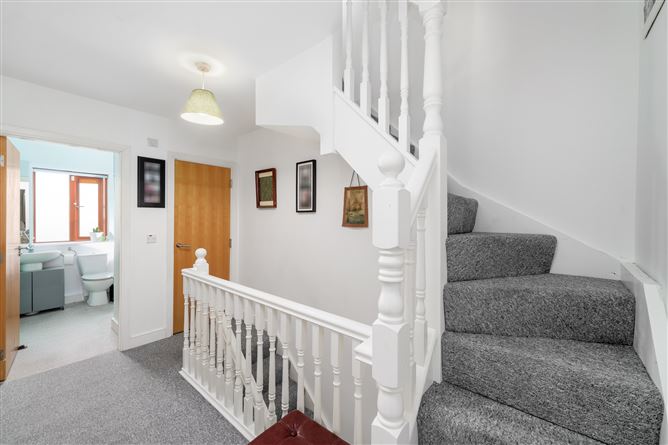 67 Deerpark Place, Kiltipper, Dublin 24