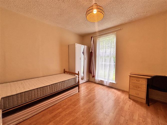 Photo 8 of 14 — 635 Chestnut Close, Elm Park, Limerick, County Limerick