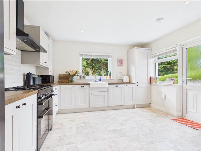 Photo 11 of 23 — 76 Saint Assam`s Road West, Raheny, Dublin 5