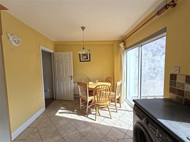 61 Rosan Glas, Rahoon, Galway City