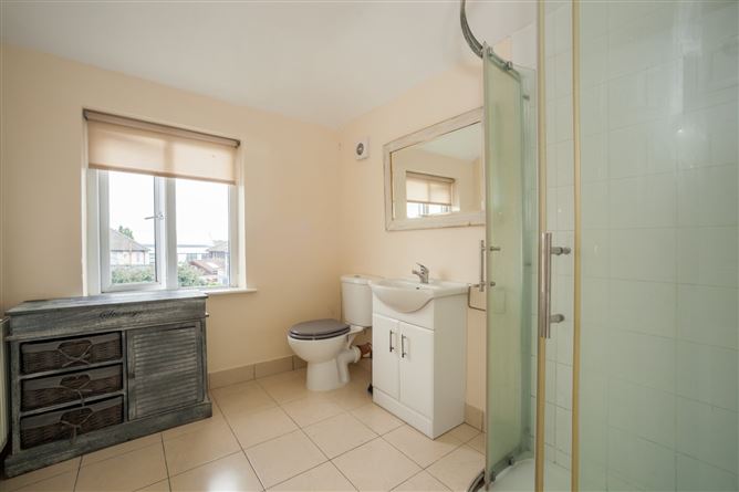 286 Carnlough Road, Cabra, Dublin 7