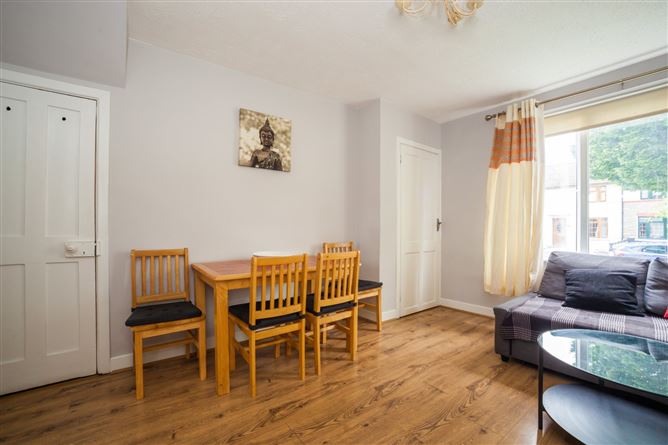 286 Carnlough Road, Cabra, Dublin 7