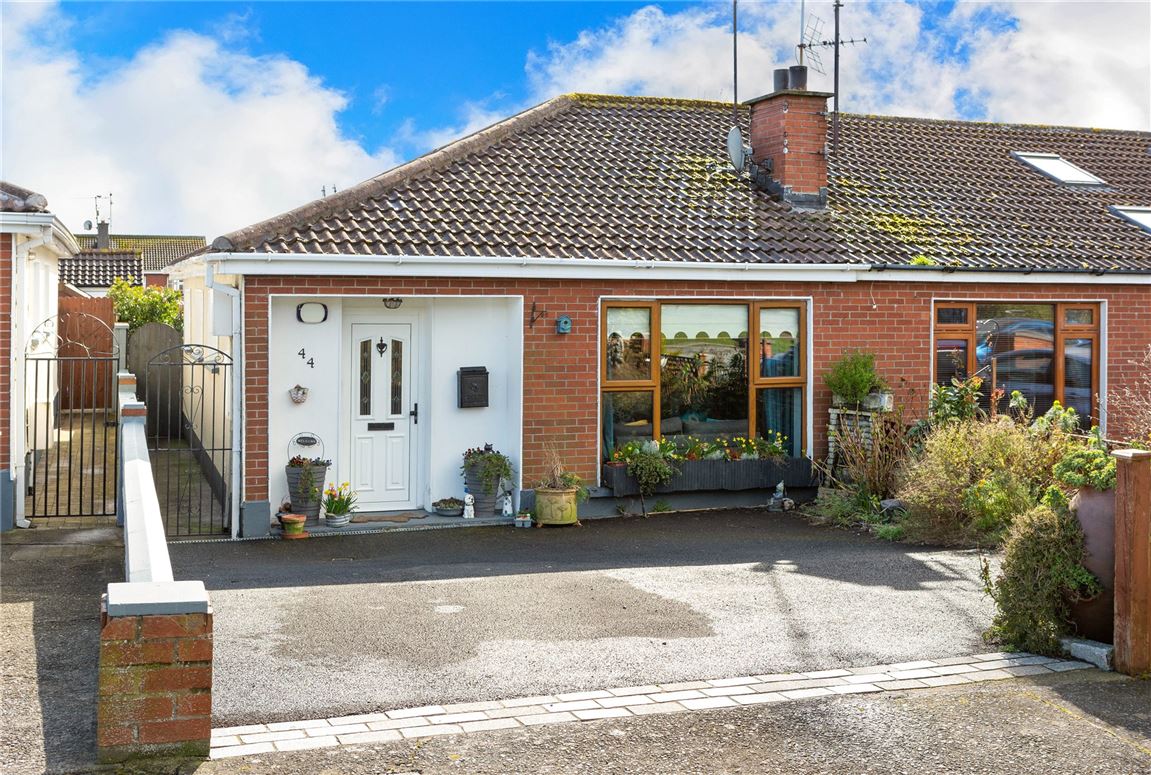 44 Seaview, Kilcoole, Co. Wicklow Sherry FitzGerald Greystones