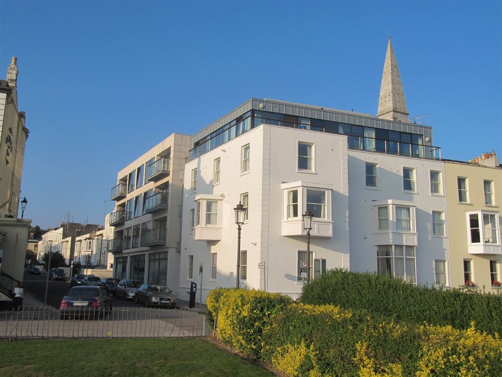 Apt, 21 Adelaide House, 7/8 Haddington Terrace, Dun Laoghaire, Co
