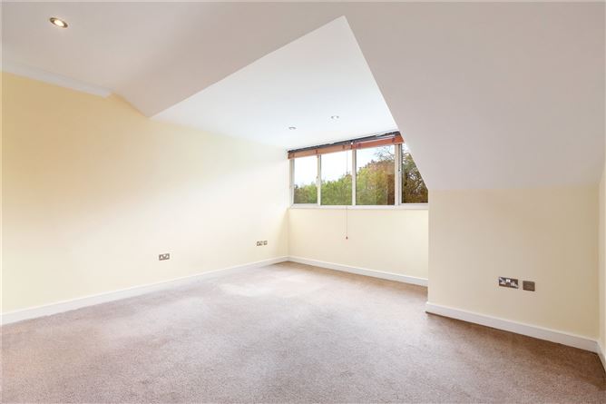 Penthouse 12, House 8, Linden Square, Grove Avenue, Blackrock, Co. Dublin