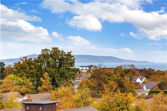 Penthouse 12, House 8, Linden Square, Grove Avenue, Blackrock, Co. Dublin