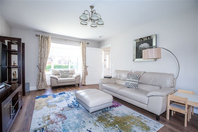 15 Barnwell Lawn, Clonsilla, Dublin 15