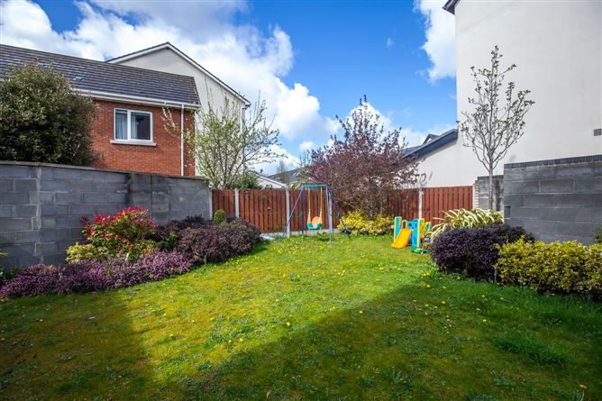 15 Barnwell Lawn, Clonsilla, Dublin 15