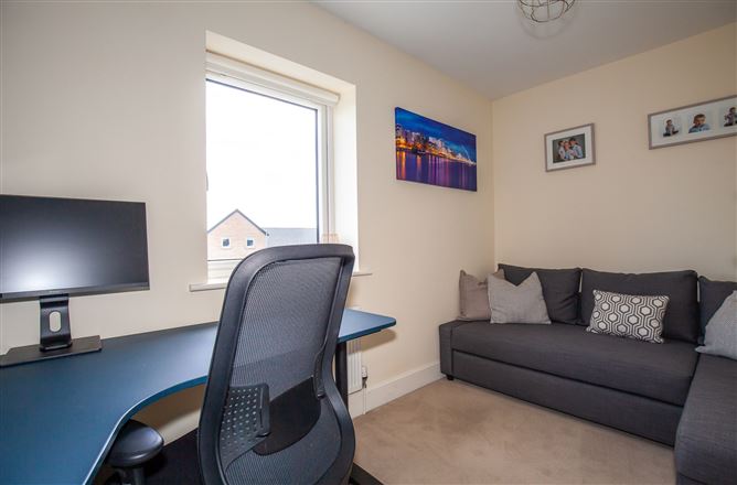 15 Barnwell Lawn, Clonsilla, Dublin 15