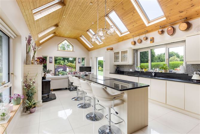 Chestnut Haven, 2 Boyne Hill, Navan, Co. Meath