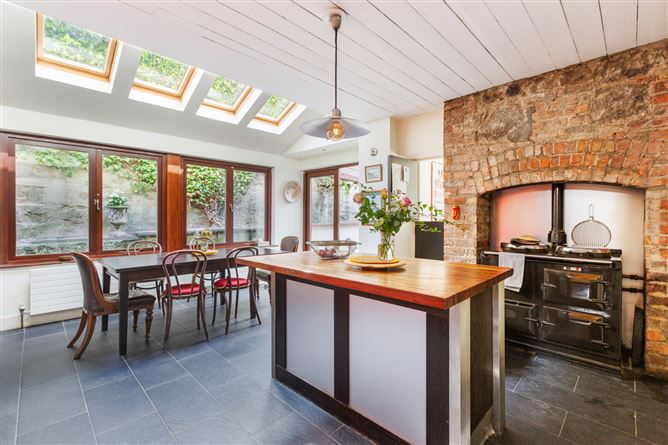 1 Derrynane Terrace, Dalkey, Co. Dublin