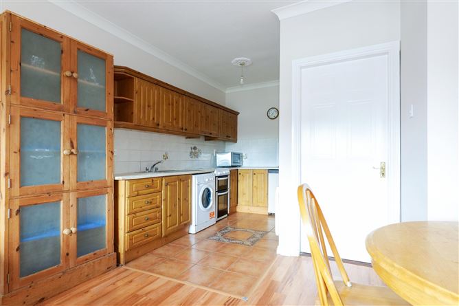 63 Gort na Glaise, Sandy Road, Galway City Centre