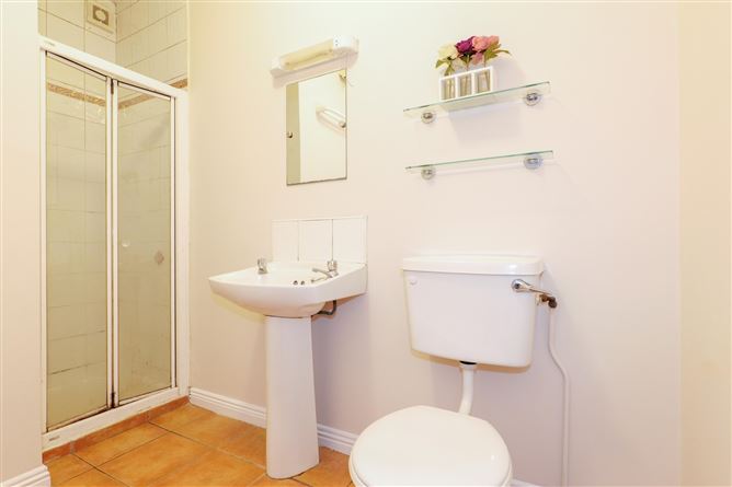 63 Gort na Glaise, Sandy Road, Galway City Centre