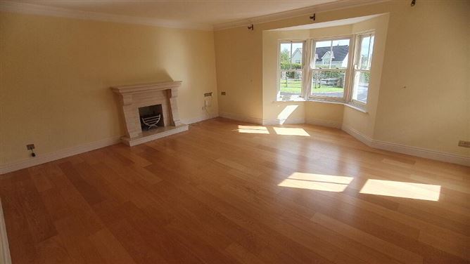 2 Woodvale Court, Letterkenny, Donegal