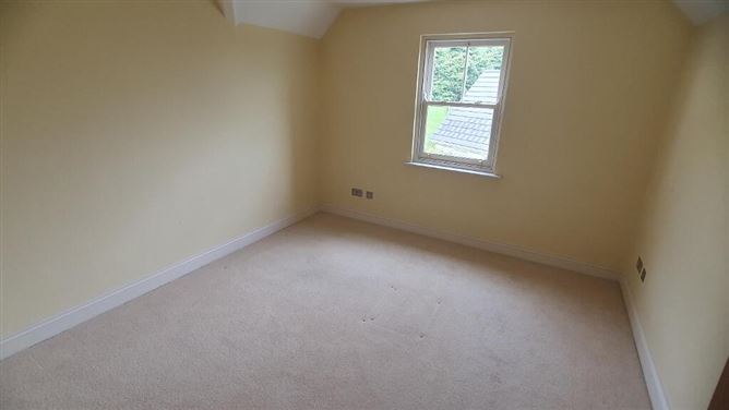 2 Woodvale Court, Letterkenny, Donegal