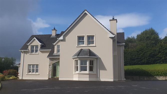 2 Woodvale Court, Letterkenny, Donegal