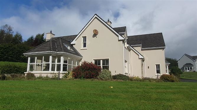 2 Woodvale Court, Letterkenny, Donegal