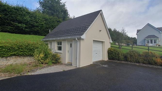 2 Woodvale Court, Letterkenny, Donegal