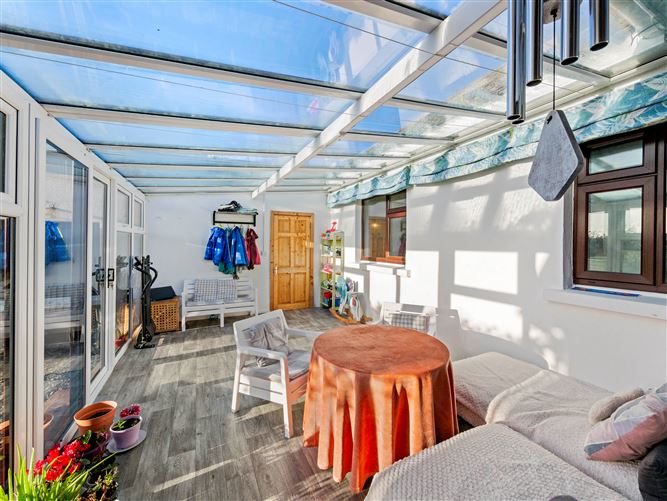 27 St James Villas , Campile, Wexford